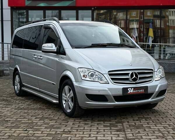 Серый Мерседес Виано, объемом двигателя 2.2 л и пробегом 221 тыс. км за 19900 $, фото 1 на Automoto.ua