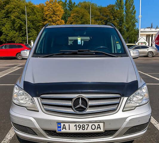 Серый Мерседес Виано, объемом двигателя 3.5 л и пробегом 305 тыс. км за 15700 $, фото 1 на Automoto.ua