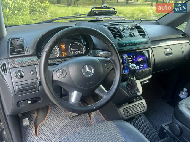 Мерседес Виано 2013 в Харькове на Automoto.ua Серый Мерседес Виано, объемом двигателя 2.14 л и пробегом 162 тыс. км за 25000 $, фото 1 на Automoto.ua