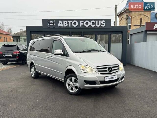Серый Мерседес Виано, объемом двигателя 2.14 л и пробегом 300 тыс. км за 25990 $, фото 1 на Automoto.ua