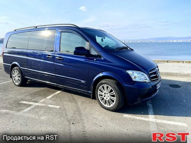 Мерседес Віано 2008 у Одесі на Automoto.ua Синій Мерседес Віано, об'ємом двигуна 2.1 л та пробігом 480 тис. км за 16000 $, фото 1 на Automoto.ua