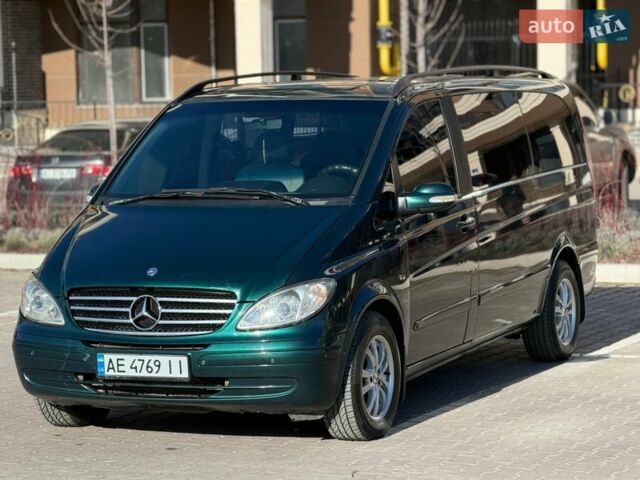 Зеленый Мерседес Виано, объемом двигателя 2.99 л и пробегом 298 тыс. км за 12500 $, фото 1 на Automoto.ua
