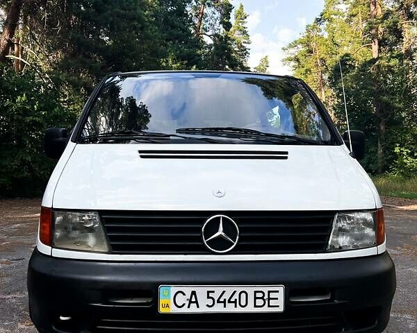 Білий Мерседес Vito 108, об'ємом двигуна 2.2 л та пробігом 271 тис. км за 5300 $, фото 1 на Automoto.ua