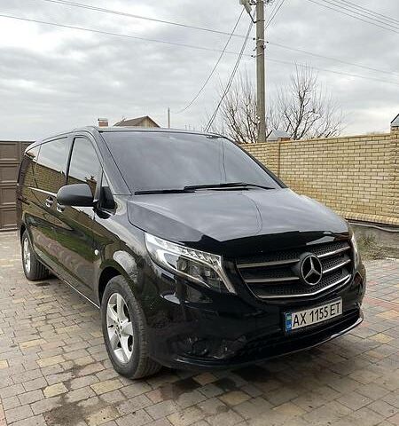 Чорний Мерседес Vito 116, об'ємом двигуна 2.1 л та пробігом 50 тис. км за 48700 $, фото 1 на Automoto.ua