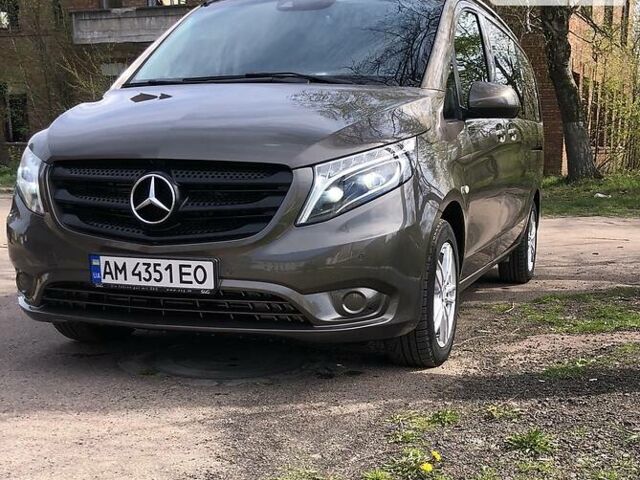 Сірий Мерседес Vito 116, об'ємом двигуна 2.2 л та пробігом 203 тис. км за 27200 $, фото 1 на Automoto.ua