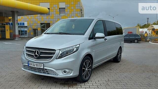 Серый Мерседес Vito 119, объемом двигателя 2.1 л и пробегом 143 тыс. км за 26000 $, фото 1 на Automoto.ua