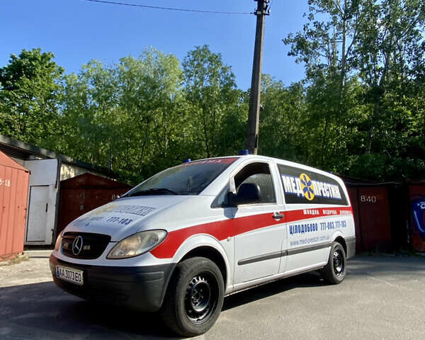 Мерседес Вито 2009 в Киеве на Automoto.ua Белый Мерседес Вито, объемом двигателя 2.2 л и пробегом 275 тыс. км за 11900 $, фото 1 на Automoto.ua