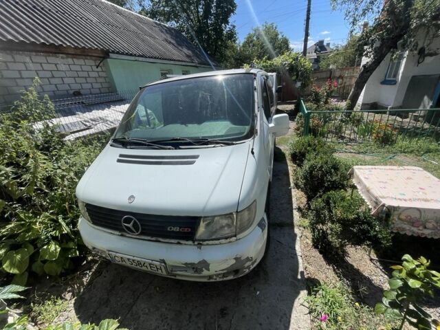 Білий Мерседес Віто, об'ємом двигуна 2.2 л та пробігом 400 тис. км за 1999 $, фото 1 на Automoto.ua
