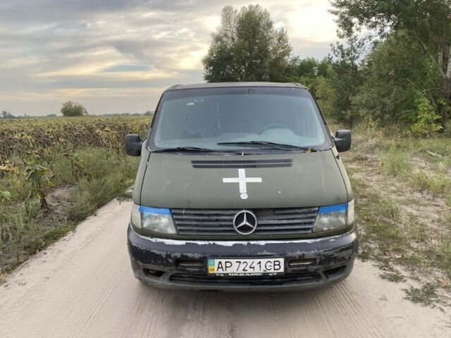 Белый Мерседес Вито, объемом двигателя 2.2 л и пробегом 122 тыс. км за 1500 $, фото 1 на Automoto.ua