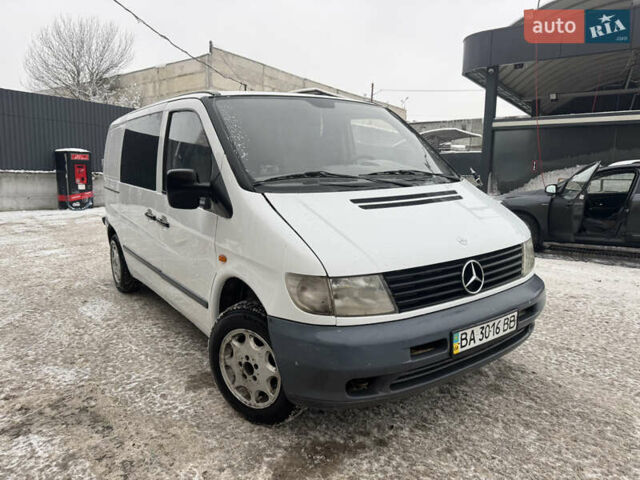Білий Мерседес Віто, об'ємом двигуна 2.15 л та пробігом 333 тис. км за 2500 $, фото 1 на Automoto.ua