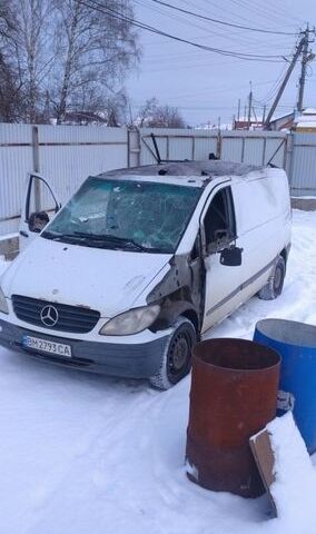 Білий Мерседес Віто, об'ємом двигуна 2.1 л та пробігом 300 тис. км за 3000 $, фото 1 на Automoto.ua