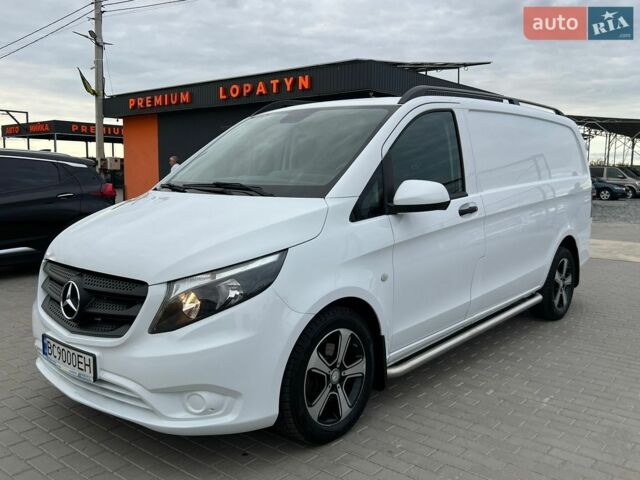 Белый Мерседес Вито, объемом двигателя 1.6 л и пробегом 290 тыс. км за 14586 $, фото 1 на Automoto.ua