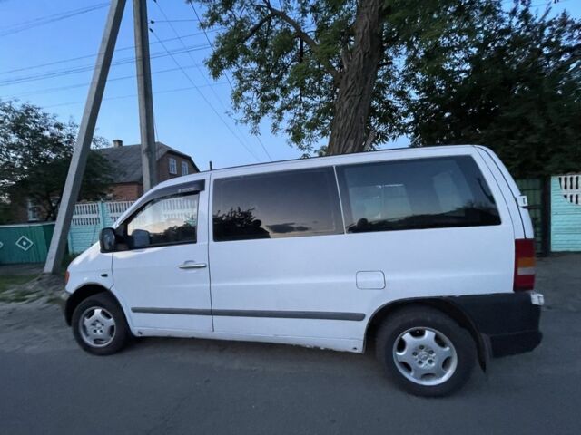 Білий Мерседес Віто, об'ємом двигуна 2.2 л та пробігом 3 тис. км за 4300 $, фото 1 на Automoto.ua