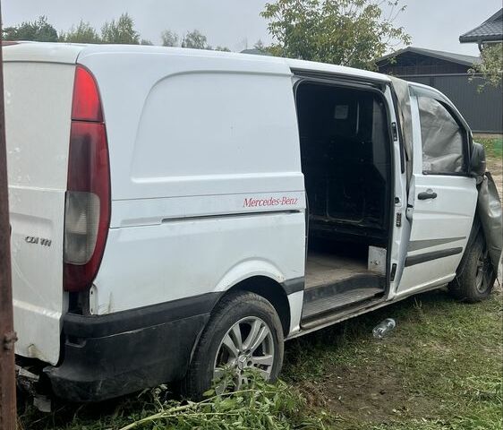 Мерседес Вито 2007 в Ковель на Automoto.ua Белый Мерседес Вито, объемом двигателя 2.1 л и пробегом 360 тыс. км за 2345 $, фото 1 на Automoto.ua