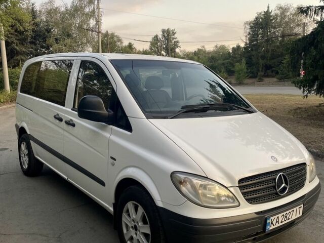 Белый Мерседес Вито, объемом двигателя 2.1 л и пробегом 380 тыс. км за 8500 $, фото 1 на Automoto.ua