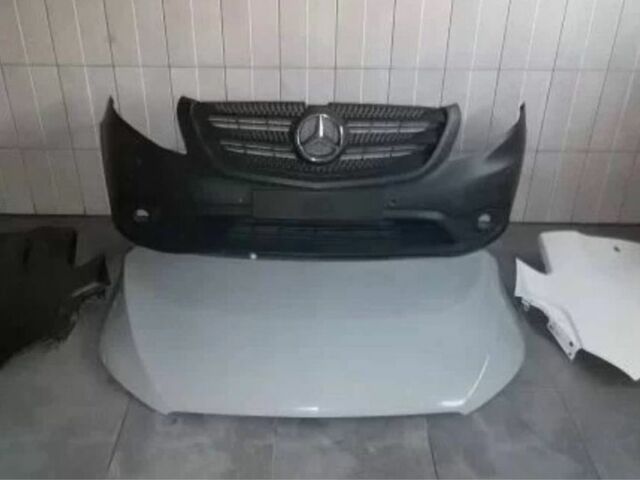 Белый Мерседес Вито, объемом двигателя 0 л и пробегом 100 тыс. км за 300 $, фото 1 на Automoto.ua