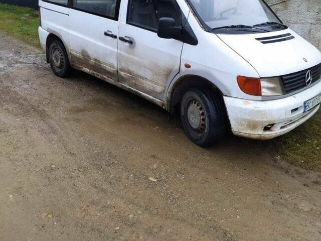 Білий Мерседес Віто, об'ємом двигуна 0 л та пробігом 700 тис. км за 1900 $, фото 1 на Automoto.ua