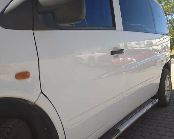 Білий Мерседес Віто, об'ємом двигуна 2.3 л та пробігом 480 тис. км за 5500 $, фото 1 на Automoto.ua