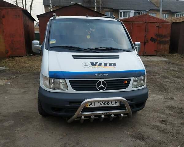 Білий Мерседес Віто, об'ємом двигуна 2.3 л та пробігом 350 тис. км за 10000 $, фото 1 на Automoto.ua