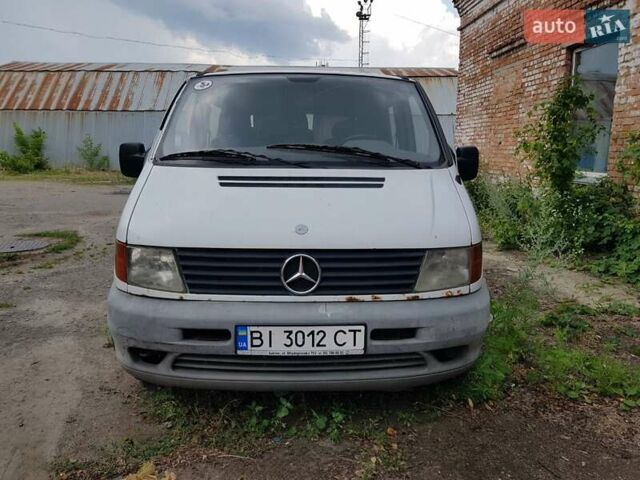 Білий Мерседес Віто, об'ємом двигуна 2.3 л та пробігом 300 тис. км за 2400 $, фото 1 на Automoto.ua