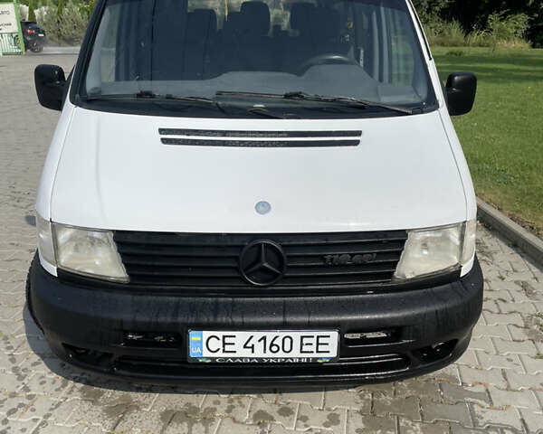 Белый Мерседес Вито, объемом двигателя 2.15 л и пробегом 357 тыс. км за 4950 $, фото 1 на Automoto.ua