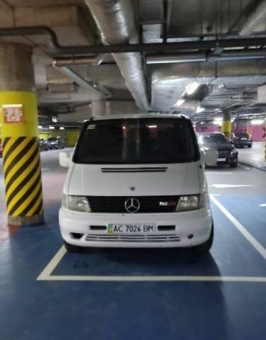 Білий Мерседес Віто, об'ємом двигуна 2.2 л та пробігом 400 тис. км за 4800 $, фото 1 на Automoto.ua