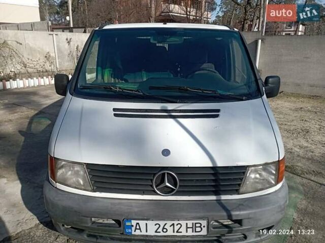 Білий Мерседес Віто, об'ємом двигуна 2.15 л та пробігом 600 тис. км за 4200 $, фото 1 на Automoto.ua