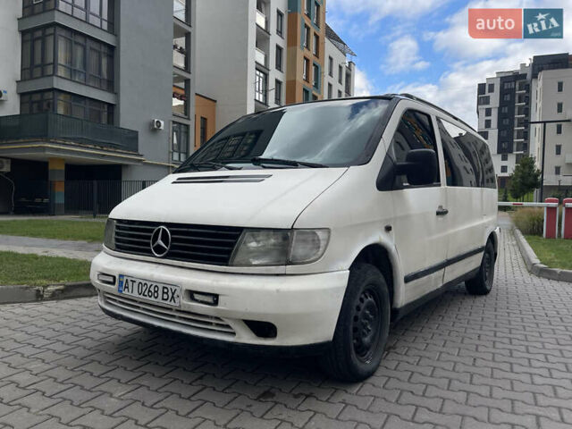 Білий Мерседес Віто, об'ємом двигуна 2.15 л та пробігом 300 тис. км за 2800 $, фото 1 на Automoto.ua