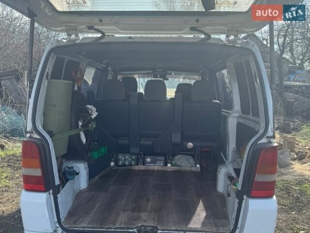 Білий Мерседес Віто, об'ємом двигуна 2.15 л та пробігом 356 тис. км за 5100 $, фото 1 на Automoto.ua