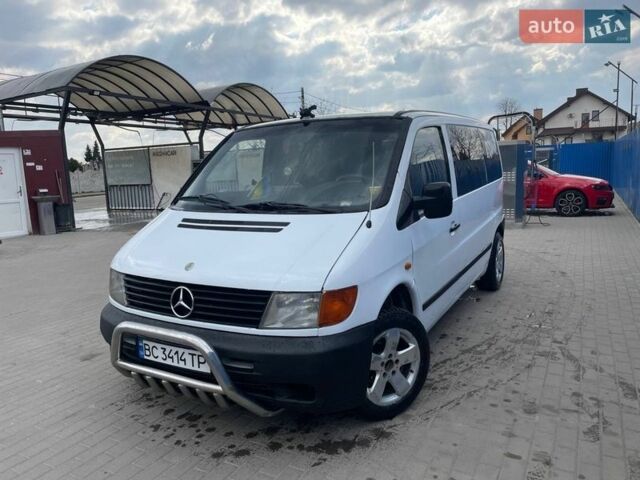 Белый Мерседес Вито, объемом двигателя 2.15 л и пробегом 389 тыс. км за 3700 $, фото 1 на Automoto.ua