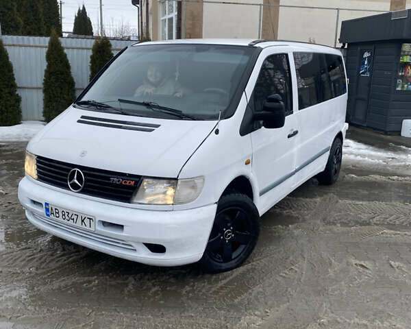 Білий Мерседес Віто, об'ємом двигуна 2.15 л та пробігом 400 тис. км за 2999 $, фото 1 на Automoto.ua