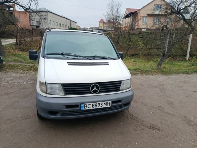 Білий Мерседес Віто, об'ємом двигуна 2.1 л та пробігом 500 тис. км за 4350 $, фото 1 на Automoto.ua