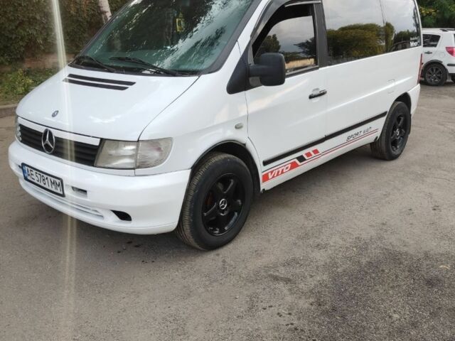 Мерседес Вито 2001 в Кривом Роге на Automoto.ua Белый Мерседес Вито, объемом двигателя 2.1 л и пробегом 400 тыс. км за 5999 $, фото 1 на Automoto.ua