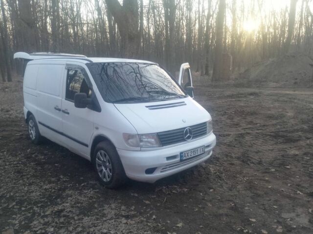 Білий Мерседес Віто, об'ємом двигуна 2.2 л та пробігом 1000 тис. км за 2780 $, фото 1 на Automoto.ua