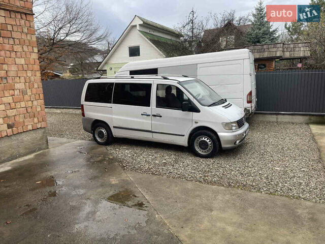 Белый Мерседес Вито, объемом двигателя 2.2 л и пробегом 353 тыс. км за 3000 $, фото 1 на Automoto.ua