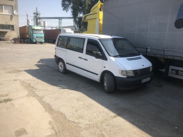 Белый Мерседес Вито, объемом двигателя 2.1 л и пробегом 3 тыс. км за 3500 $, фото 1 на Automoto.ua