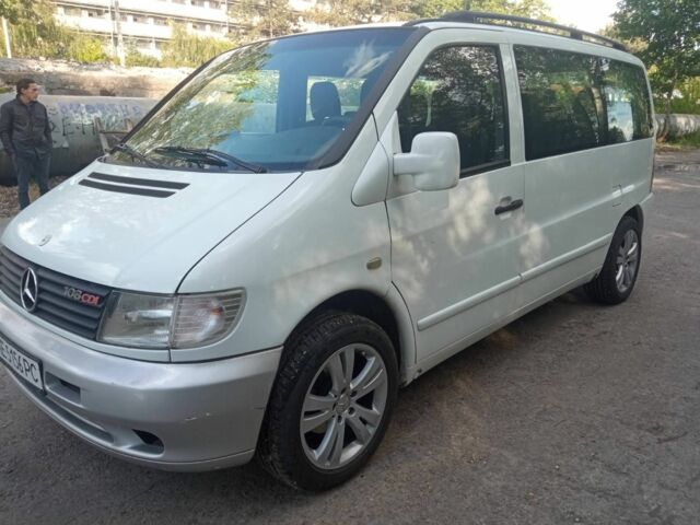 Білий Мерседес Віто, об'ємом двигуна 2.1 л та пробігом 320 тис. км за 6500 $, фото 1 на Automoto.ua