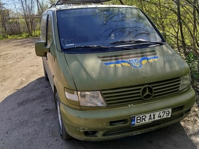 Белый Мерседес Вито, объемом двигателя 0 л и пробегом 400 тыс. км за 2500 $, фото 1 на Automoto.ua