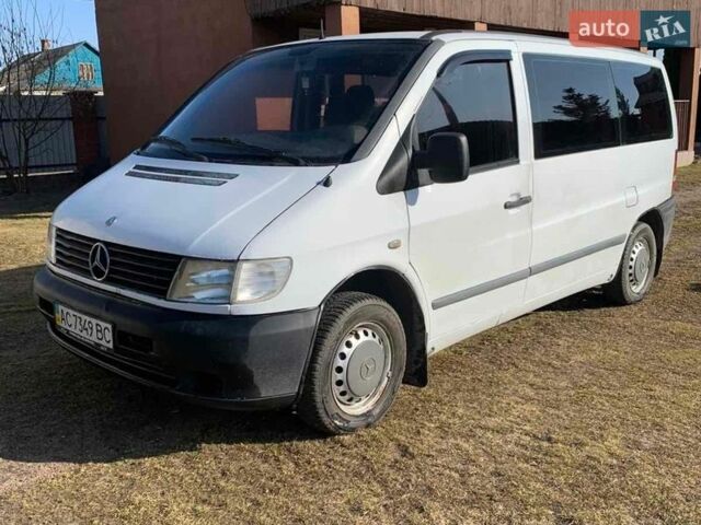 Білий Мерседес Віто, об'ємом двигуна 2.15 л та пробігом 257 тис. км за 6000 $, фото 1 на Automoto.ua