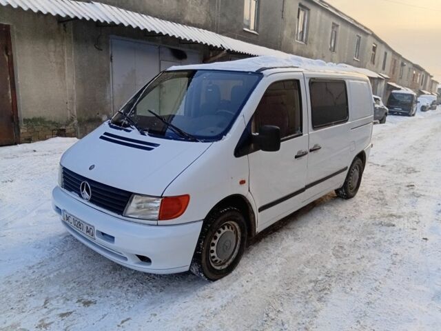 Белый Мерседес Вито, объемом двигателя 0 л и пробегом 378 тыс. км за 3200 $, фото 1 на Automoto.ua