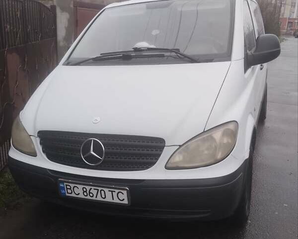 Білий Мерседес Віто, об'ємом двигуна 2.15 л та пробігом 400 тис. км за 7200 $, фото 1 на Automoto.ua