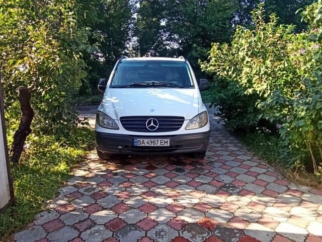 Білий Мерседес Віто, об'ємом двигуна 2.15 л та пробігом 576 тис. км за 6800 $, фото 1 на Automoto.ua