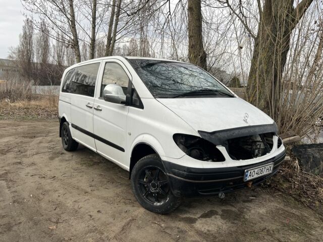 Білий Мерседес Віто, об'ємом двигуна 2.3 л та пробігом 300 тис. км за 2800 $, фото 1 на Automoto.ua