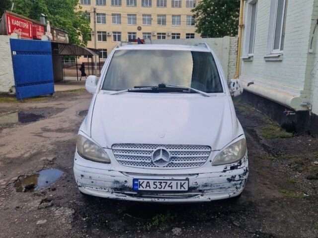 Білий Мерседес Віто, об'ємом двигуна 2.1 л та пробігом 400 тис. км за 3500 $, фото 1 на Automoto.ua
