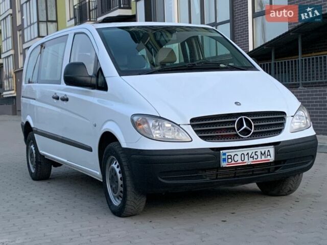 Белый Мерседес Вито, объемом двигателя 2.15 л и пробегом 251 тыс. км за 5999 $, фото 1 на Automoto.ua