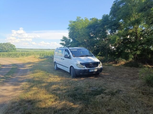 Білий Мерседес Віто, об'ємом двигуна 2.1 л та пробігом 319 тис. км за 6500 $, фото 1 на Automoto.ua