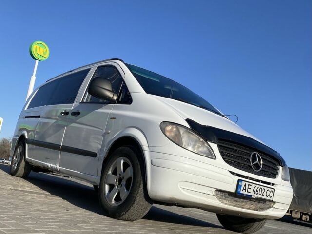 Белый Мерседес Вито, объемом двигателя 2.1 л и пробегом 450 тыс. км за 6200 $, фото 1 на Automoto.ua