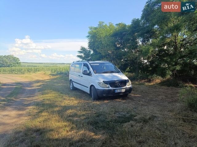 Белый Мерседес Вито, объемом двигателя 2.15 л и пробегом 319 тыс. км за 6500 $, фото 1 на Automoto.ua
