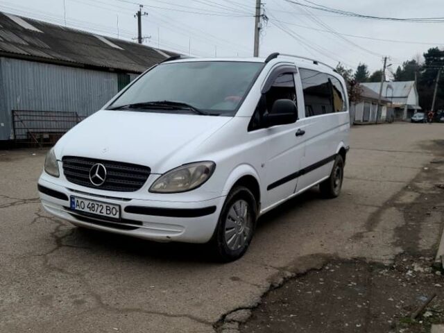 Белый Мерседес Вито, объемом двигателя 2.1 л и пробегом 467 тыс. км за 5200 $, фото 1 на Automoto.ua