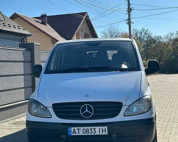 Белый Мерседес Вито, объемом двигателя 2.15 л и пробегом 421 тыс. км за 7200 $, фото 1 на Automoto.ua